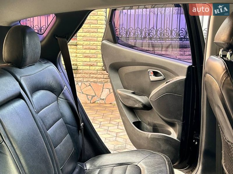 Внедорожник / Кроссовер Hyundai ix35 2011 в Лубнах