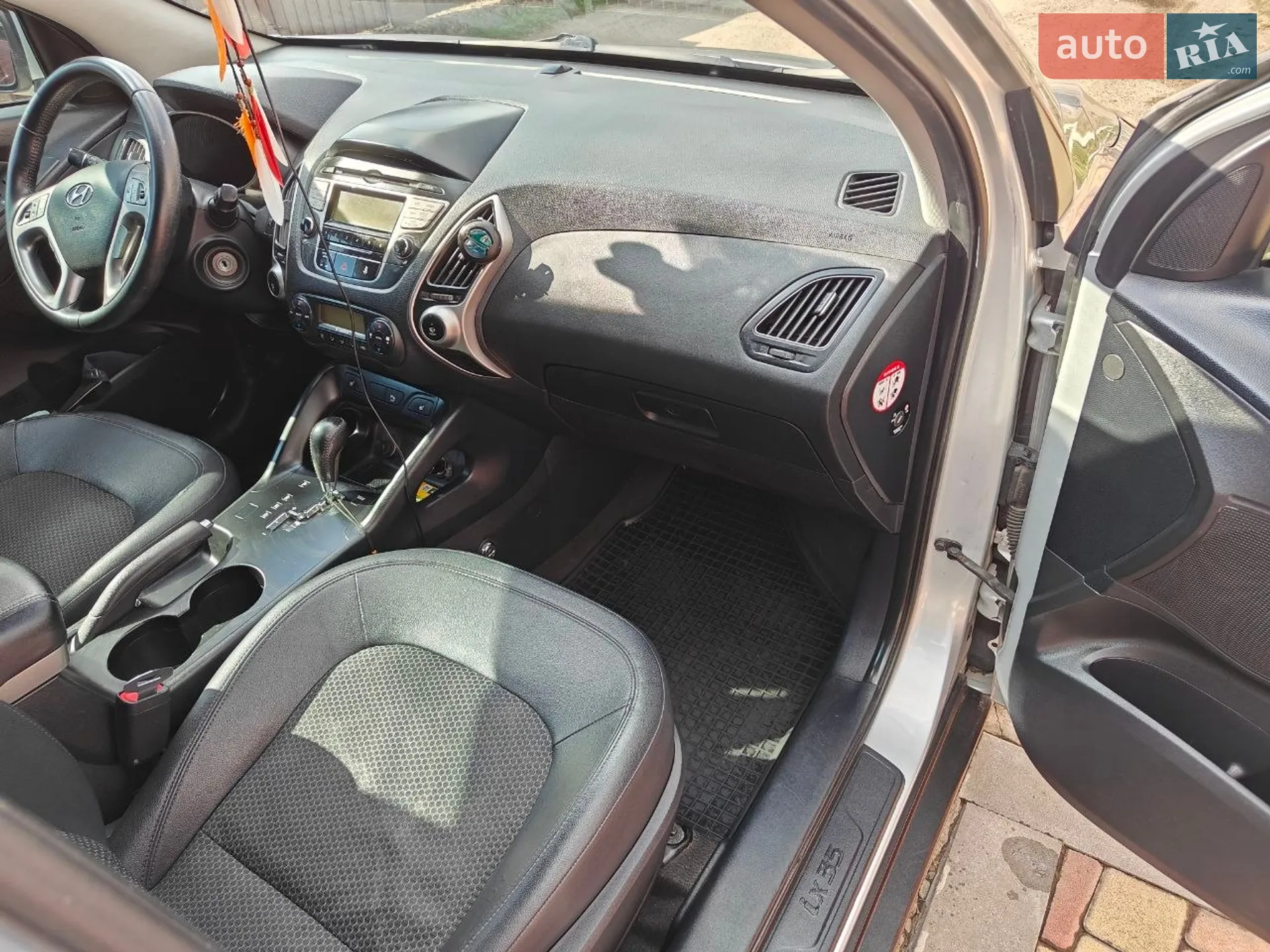 2011 Hyundai ix35 - мініатюра 11