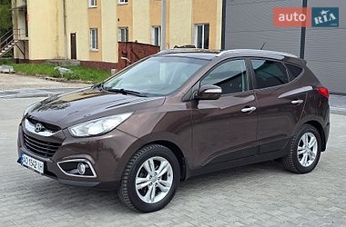 Внедорожник / Кроссовер Hyundai ix35 2010 в Калуше