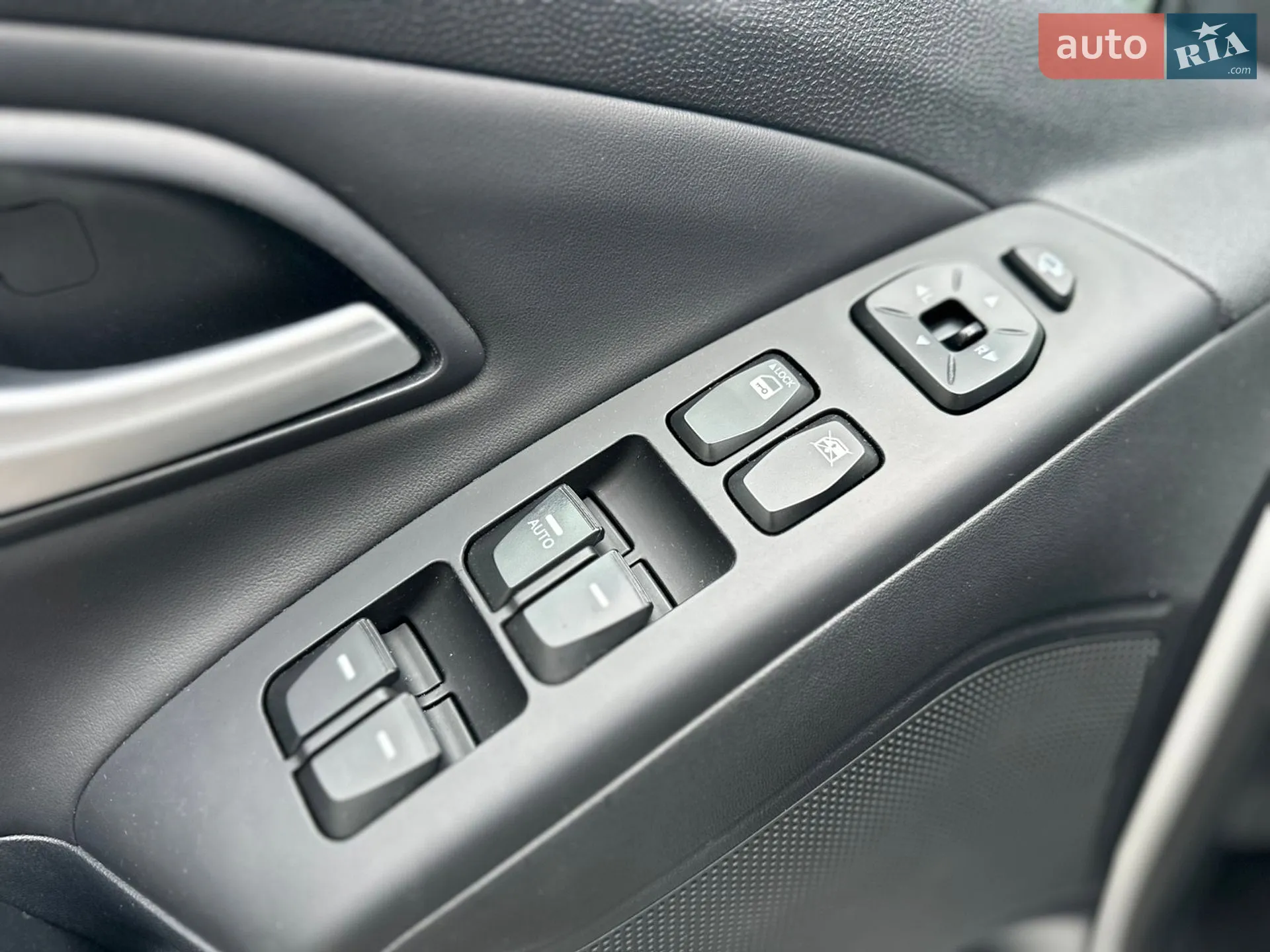 2014 Hyundai ix35 - мініатюра 28