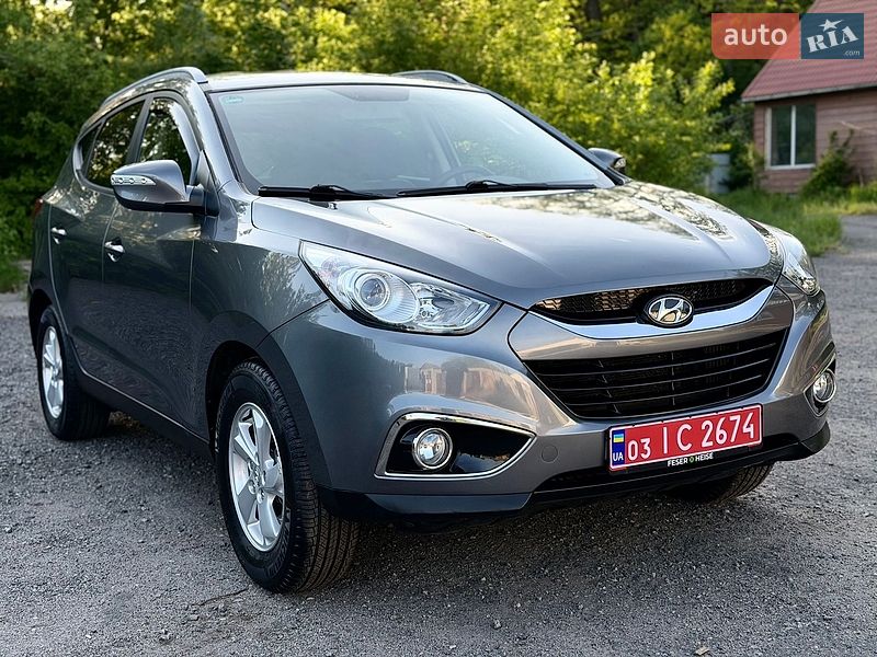 Внедорожник / Кроссовер Hyundai ix35 2013 в Гнивани