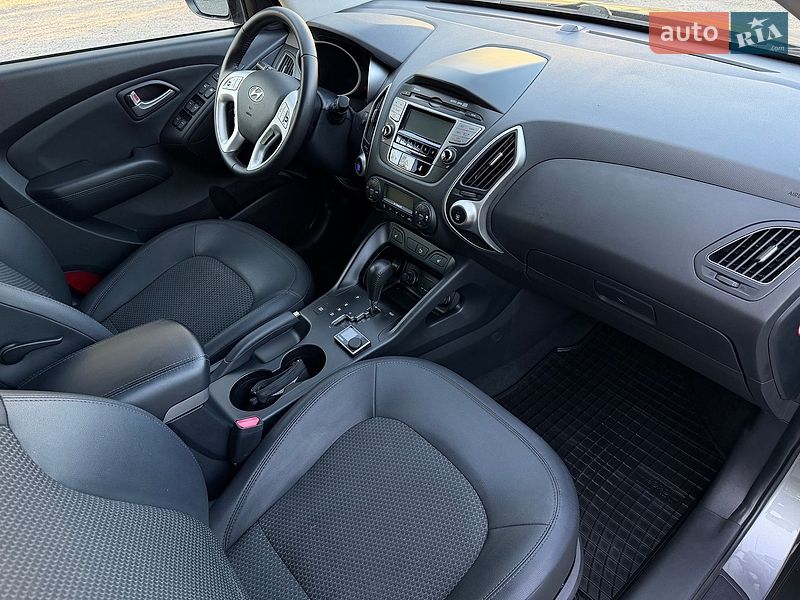 Внедорожник / Кроссовер Hyundai ix35 2013 в Гнивани