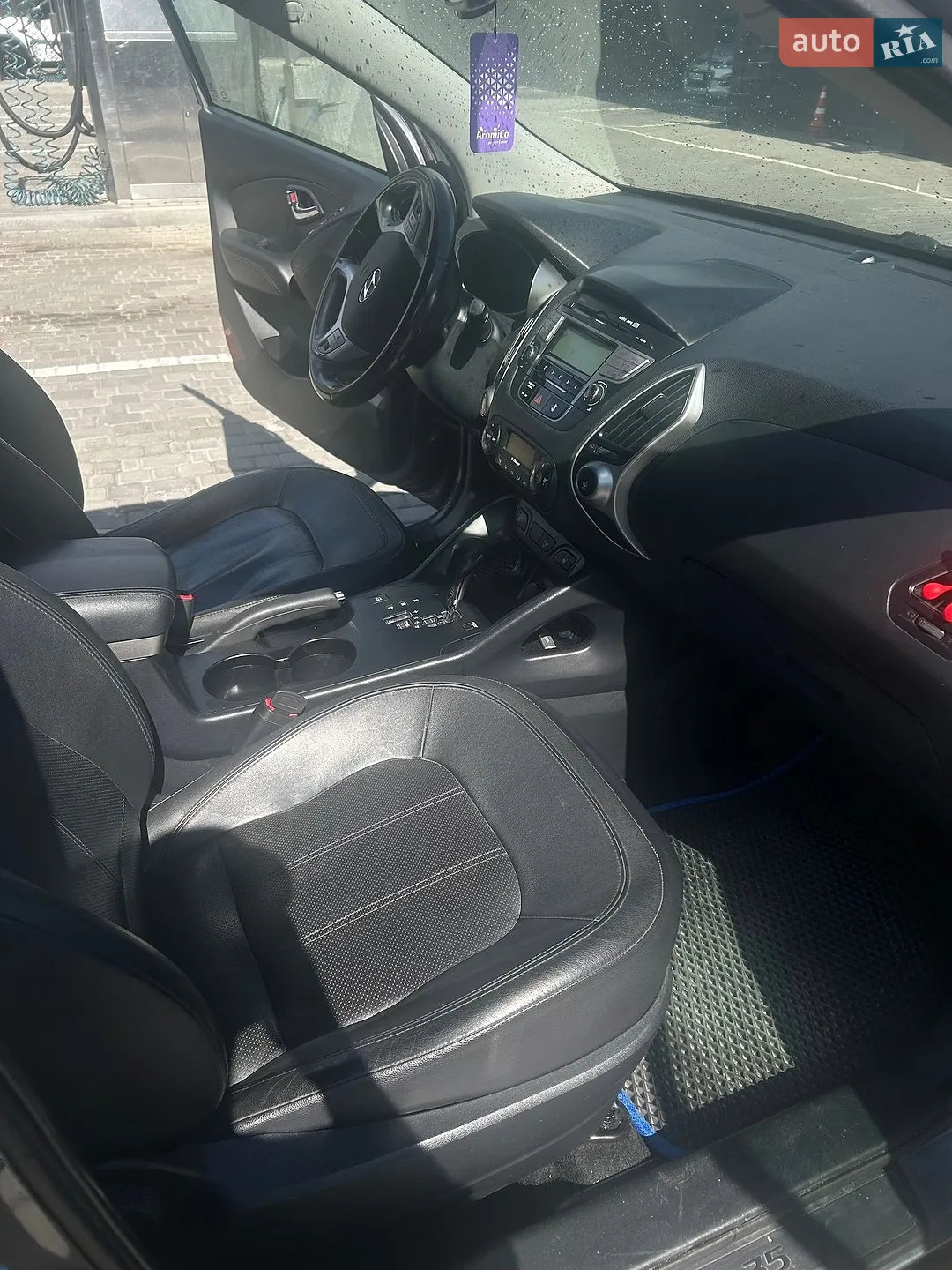 Hyundai ix35 2012 VIN TMAJU81VDCJ215684 фото оголошення 15 з 29