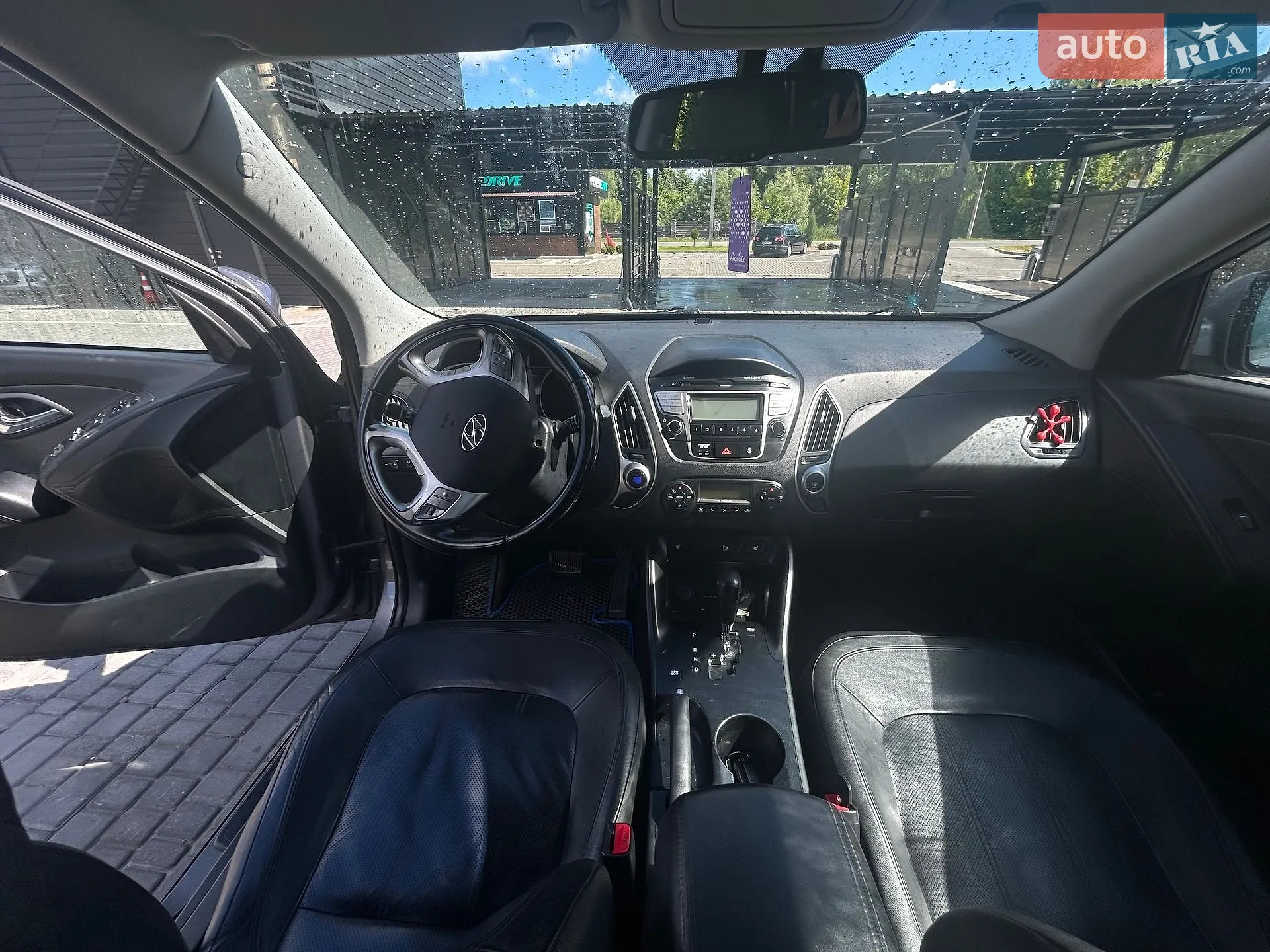 Hyundai ix35 2012 VIN TMAJU81VDCJ215684 фото оголошення 17 з 29