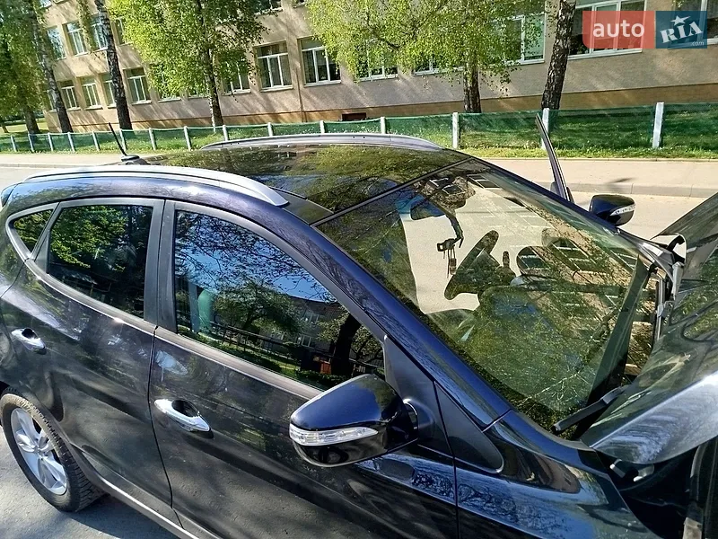 Hyundai ix35 2011 VIN U5YZU81UABL082837 фото оголошення 4 з 48