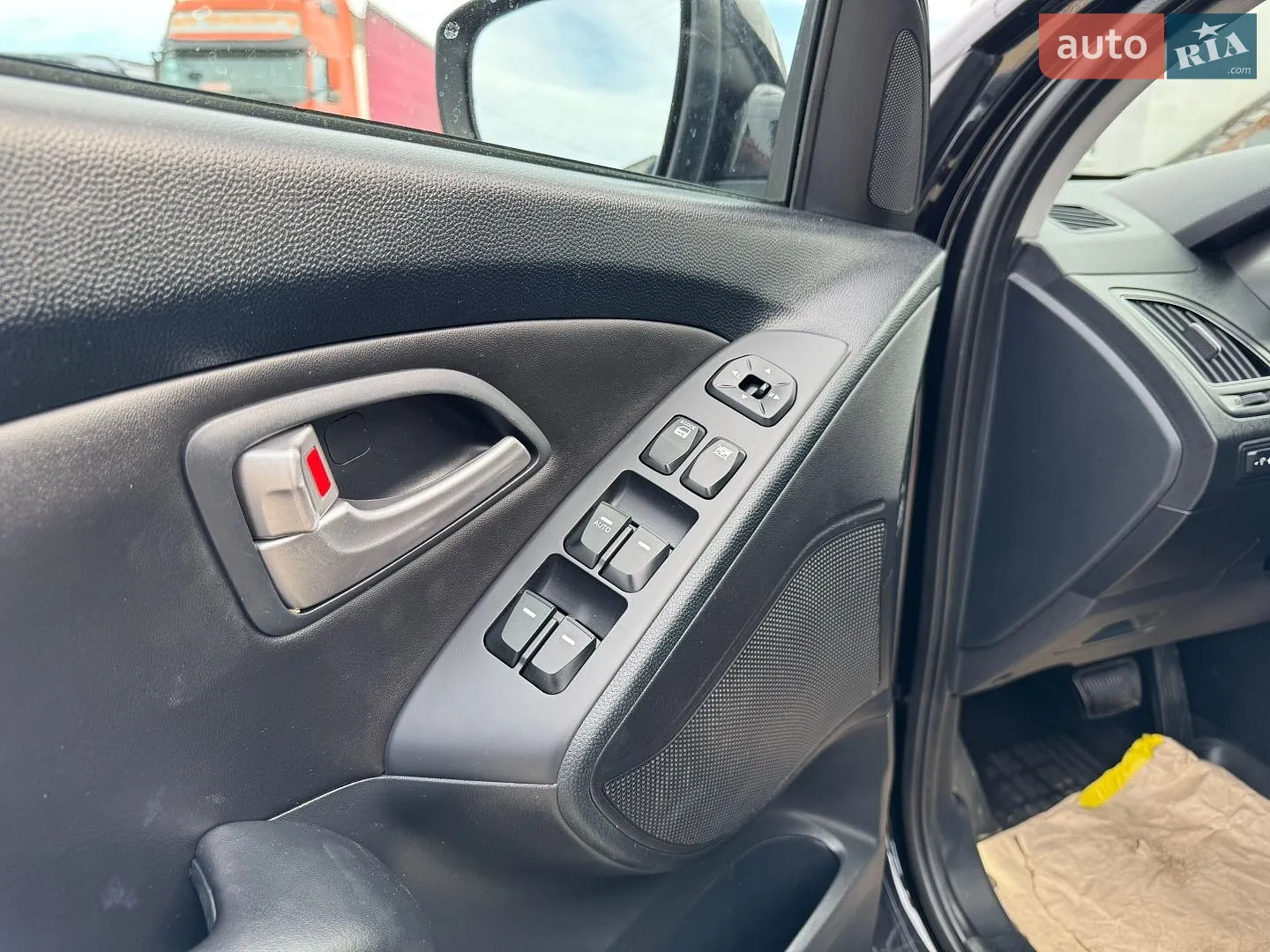 2012 Hyundai ix35 - мініатюра 31