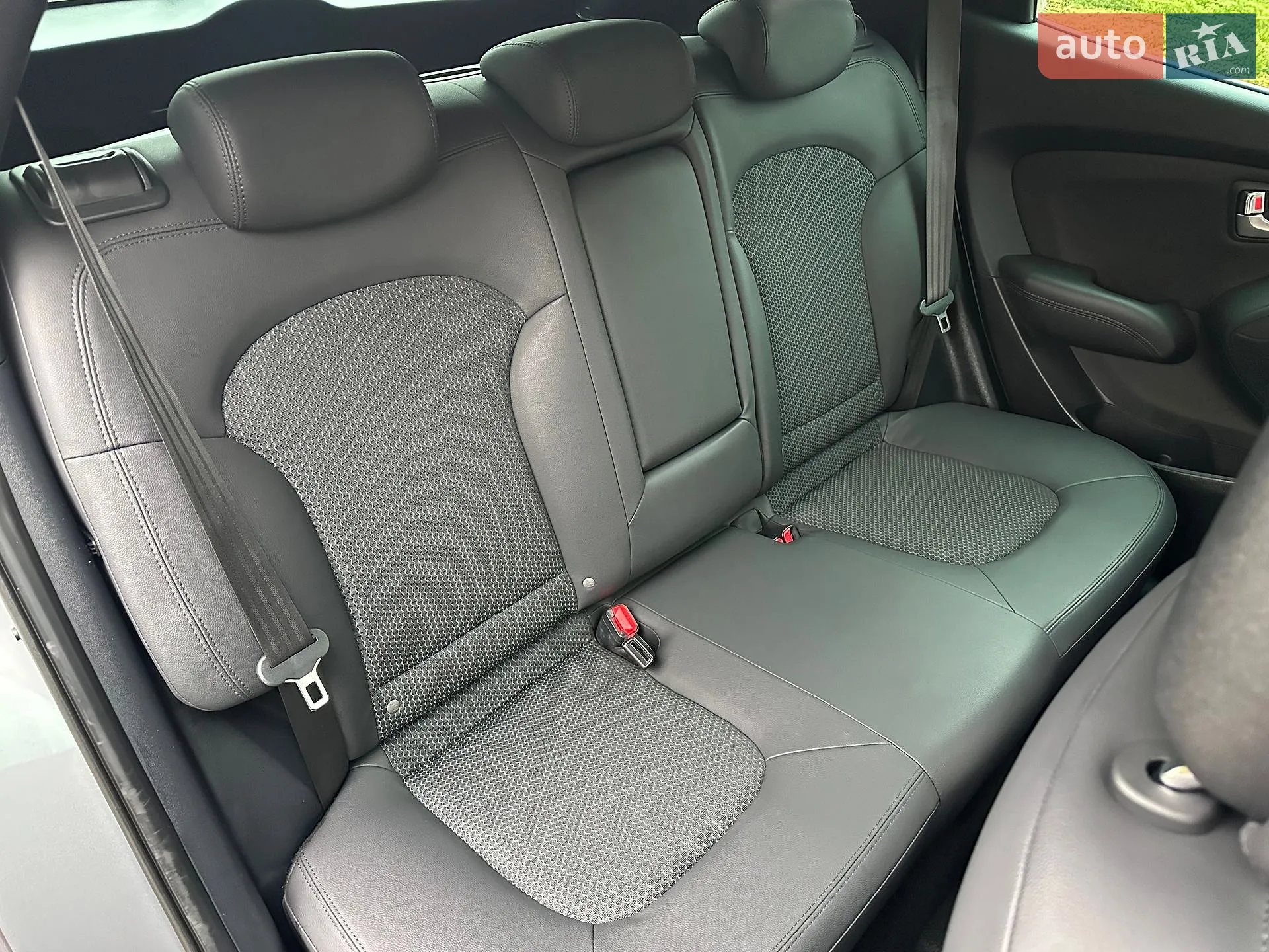 2011 Hyundai ix35 - мініатюра 46