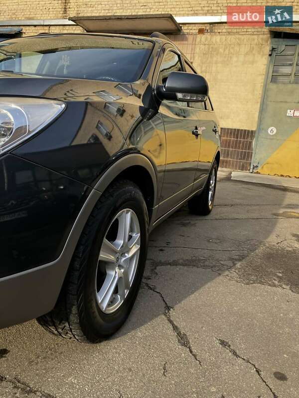 Позашляховик / Кросовер Hyundai ix55 2011 в Києві