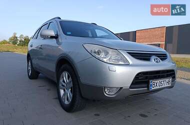 Позашляховик / Кросовер Hyundai ix55 2010 в Хмельницькому