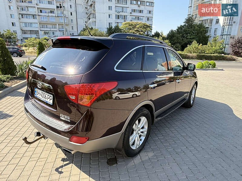 Позашляховик / Кросовер Hyundai ix55 2010 в Чорноморську