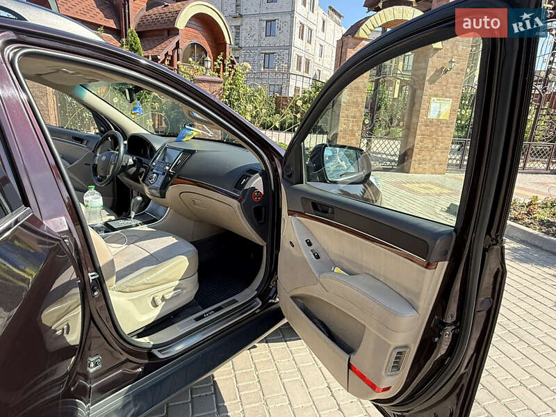 Позашляховик / Кросовер Hyundai ix55 2010 в Чорноморську