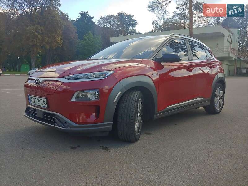 Внедорожник / Кроссовер Hyundai Kona Electric 2018 в Харькове фото 12 Внедорожник / Кроссовер Hyundai Kona Electric 2018 в Харькове
