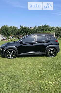 Внедорожник / Кроссовер Hyundai Kona Electric 2020 в Киеве