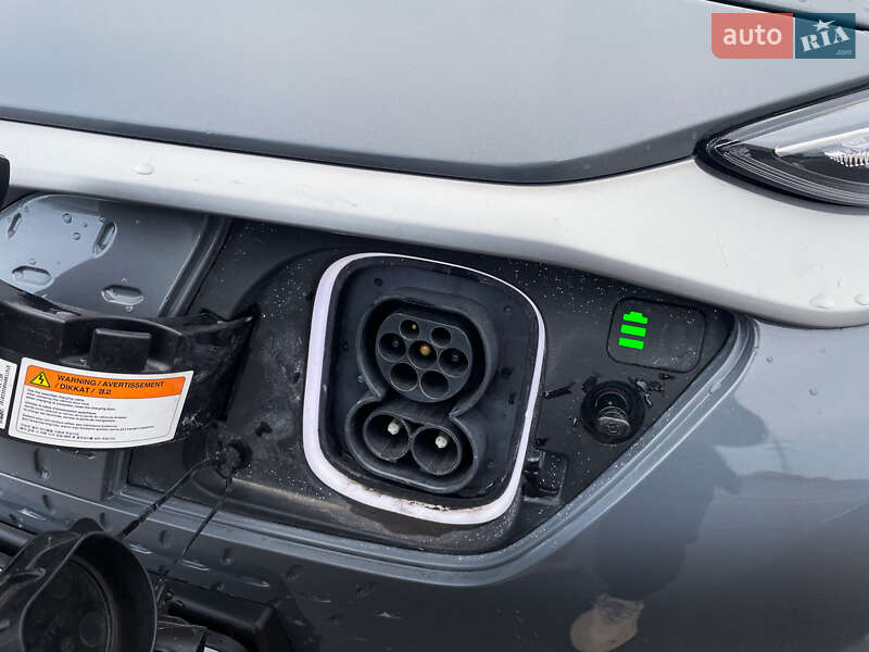 Внедорожник / Кроссовер Hyundai Kona Electric 2019 в Ровно
