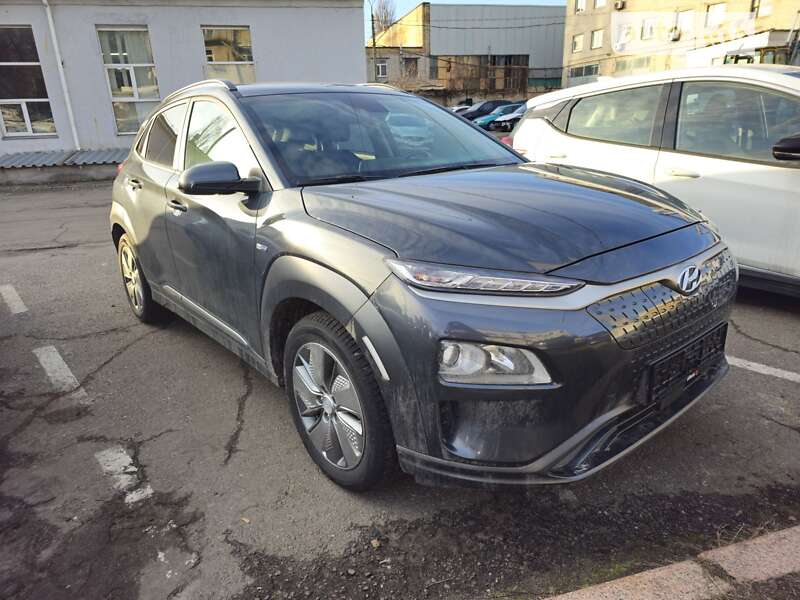 Позашляховик / Кросовер Hyundai Kona Electric 2020 в Києві