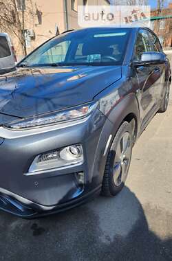 Позашляховик / Кросовер Hyundai Kona Electric 2019 в Ладижині