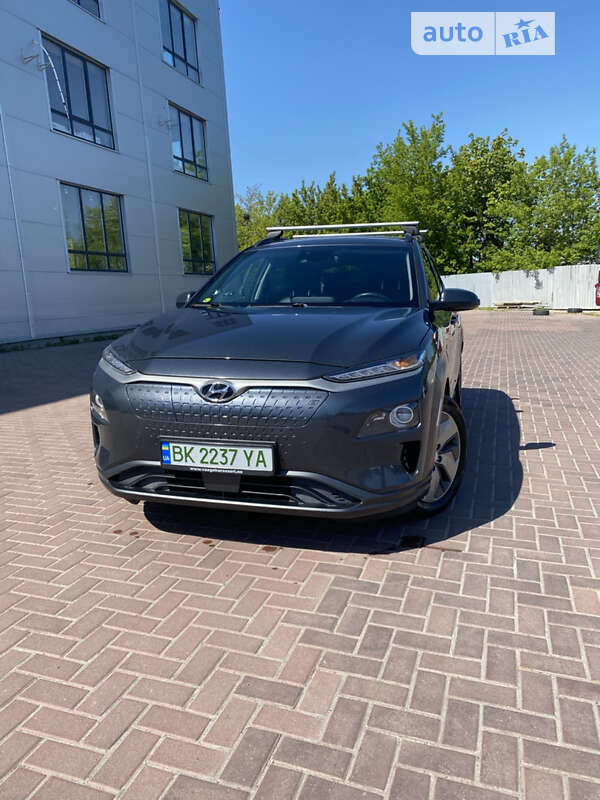 Внедорожник / Кроссовер Hyundai Kona Electric 2018 в Ровно