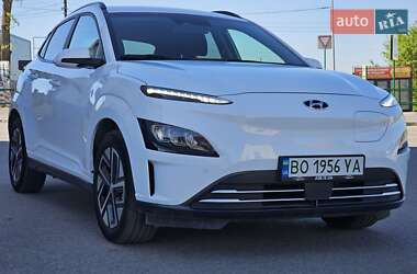 Внедорожник / Кроссовер Hyundai Kona Electric 2022 в Тернополе