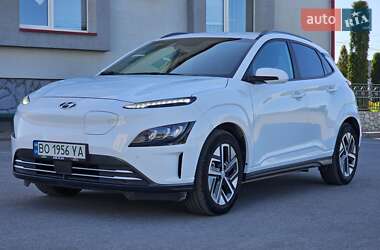 Внедорожник / Кроссовер Hyundai Kona Electric 2022 в Тернополе