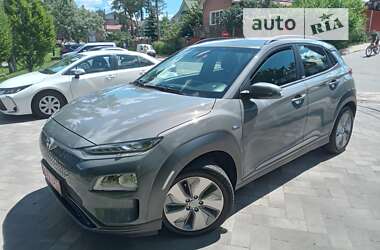 Позашляховик / Кросовер Hyundai Kona Electric 2020 в Києві