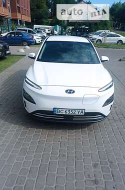Позашляховик / Кросовер Hyundai Kona Electric 2023 в Львові