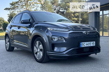 Внедорожник / Кроссовер Hyundai Kona Electric 2019 в Новояворовске