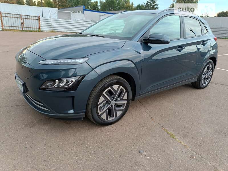 Позашляховик / Кросовер Hyundai Kona Electric 2022 в Рівному