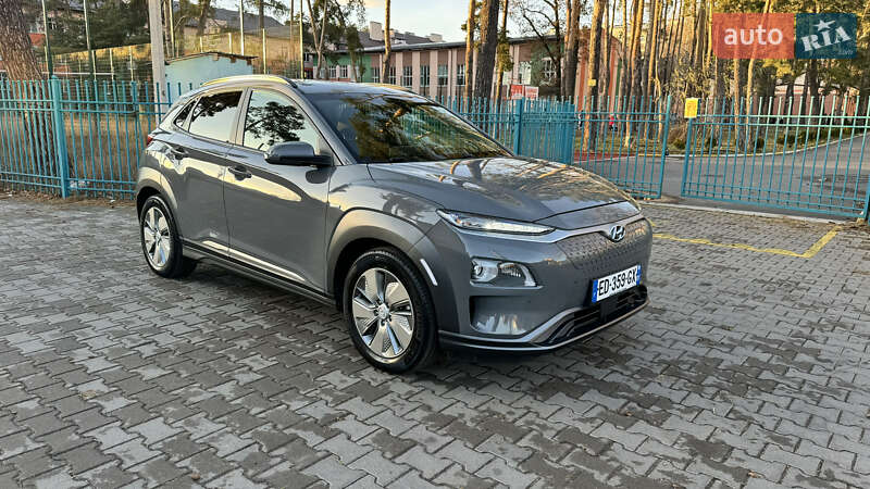 Внедорожник / Кроссовер Hyundai Kona Electric 2019 в Киеве