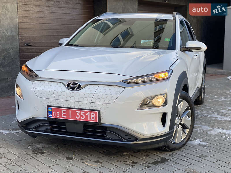 Внедорожник / Кроссовер Hyundai Kona Electric 2020 в Тернополе