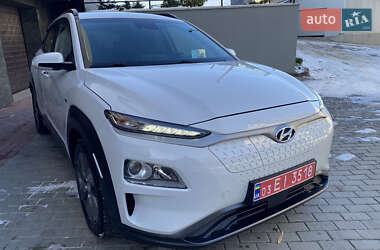 Внедорожник / Кроссовер Hyundai Kona Electric 2020 в Тернополе