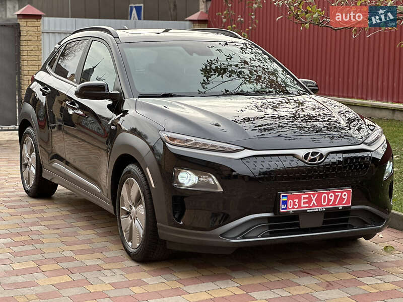 Позашляховик / Кросовер Hyundai Kona Electric 2020 в Луцьку