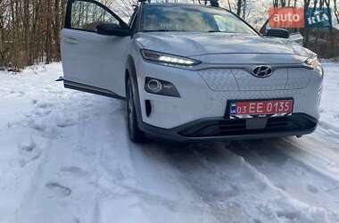 Внедорожник / Кроссовер Hyundai Kona Electric 2018 в Хмельницком