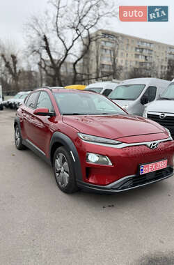 Позашляховик / Кросовер Hyundai Kona Electric 2018 в Києві