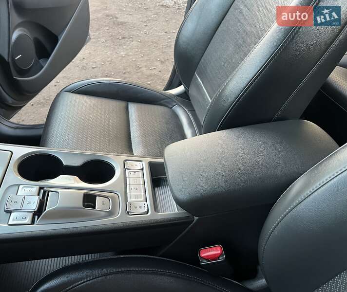 Позашляховик / Кросовер Hyundai Kona Electric 2019 в Львові