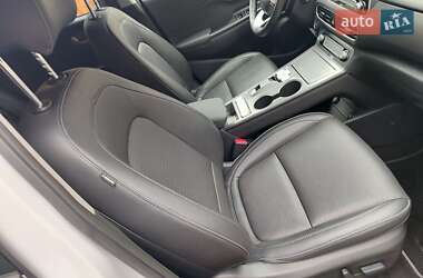 Внедорожник / Кроссовер Hyundai Kona Electric 2020 в 