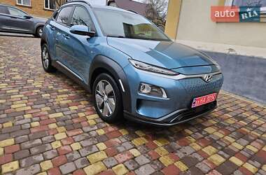 Позашляховик / Кросовер Hyundai Kona Electric 2019 в Дубні