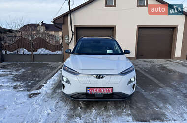 Внедорожник / Кроссовер Hyundai Kona Electric 2020 в Тернополе