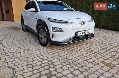 Позашляховик / Кросовер Hyundai Kona Electric 2019 в Хмельницькому