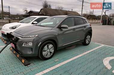 Позашляховик / Кросовер Hyundai Kona Electric 2020 в Києві