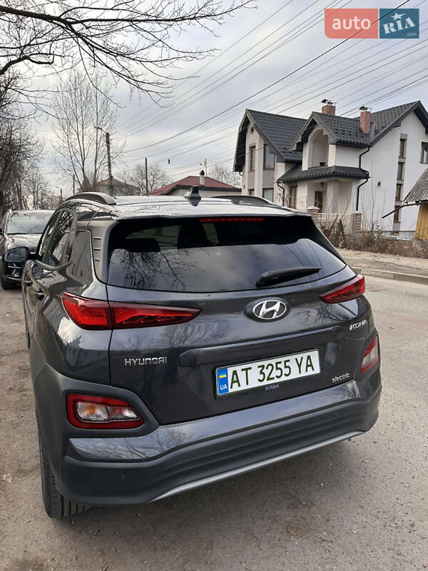 Внедорожник / Кроссовер Hyundai Kona Electric 2020 в Калуше