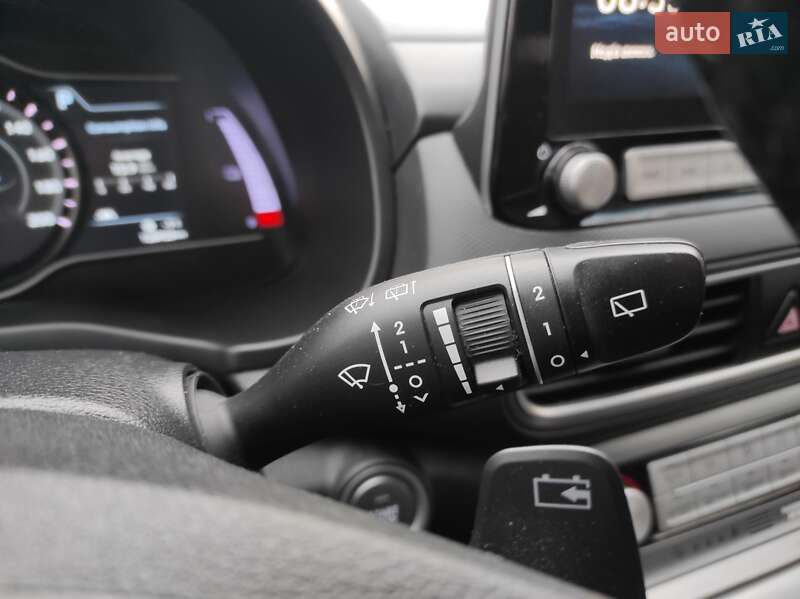 Внедорожник / Кроссовер Hyundai Kona Electric 2020 в Хмельницком