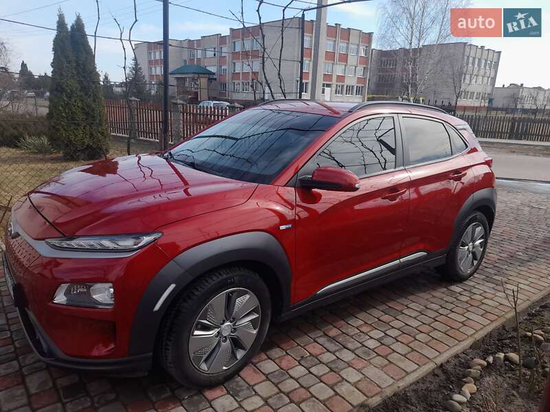 Внедорожник / Кроссовер Hyundai Kona Electric 2019 в Червонограде