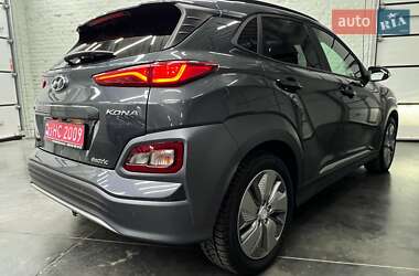 Позашляховик / Кросовер Hyundai Kona Electric 2019 в Луцьку