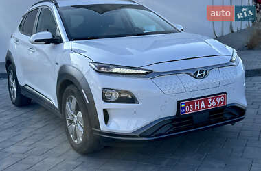 Внедорожник / Кроссовер Hyundai Kona Electric 2019 в Лопатине