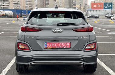 Внедорожник / Кроссовер Hyundai Kona Electric 2020 в 