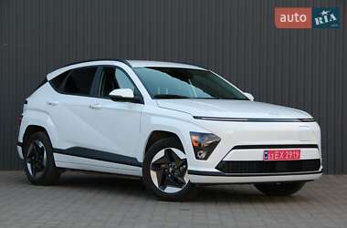 Внедорожник / Кроссовер Hyundai Kona Electric 2024 в 