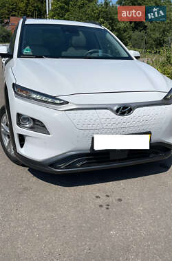 Внедорожник / Кроссовер Hyundai Kona Electric 2020 в Полтаве
