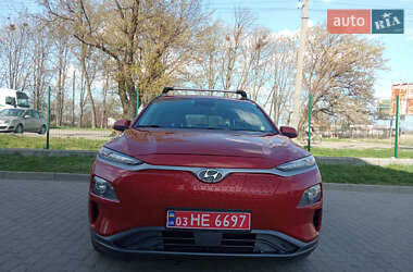 Внедорожник / Кроссовер Hyundai Kona Electric 2018 в 