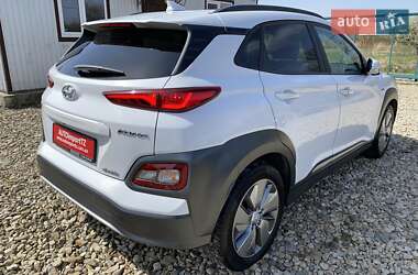 Позашляховик / Кросовер Hyundai Kona Electric 2020 в 