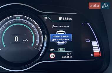 Позашляховик / Кросовер Hyundai Kona Electric 2020 в 